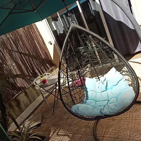 Cosy, Grand Privatif Et Parking Privee Centre 公寓