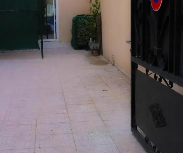 Cosy, Grand Privatif Et Parking Privee Centre Appartement