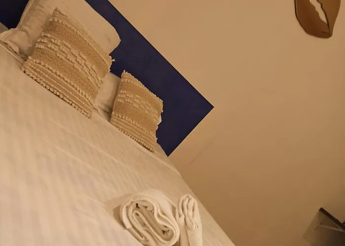 Cosy, Grand Privatif Et Parking Privee Centre * Menton